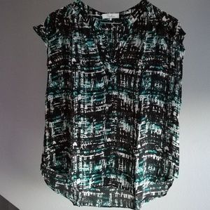 🎊 SALE! 🎊 Parker 100% silk cap sleeves blouse.